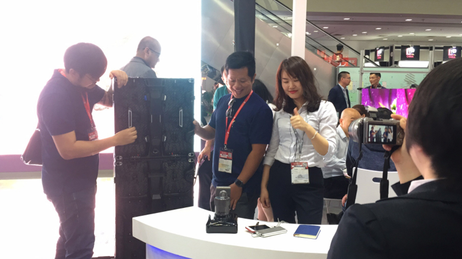 williamhill光电深圳LED展